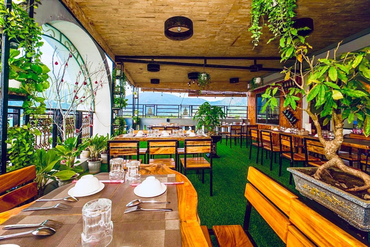 Cosy Hotel Con Dao Bagian luar foto